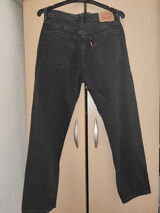 Pantalón Levis 
