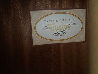 Guitarra Acústica Taylor 110e