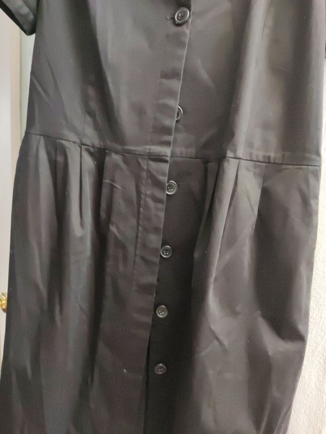 Vestido abotonado negro Sfera