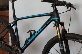 GIANT XTC Advanced SL 27.5 0 Di2 9.1 kg FOX 32 iRD