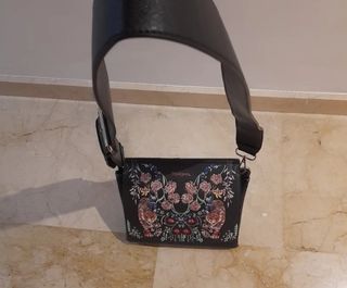 Bolso de hombro de Piel "DESIGUAL"