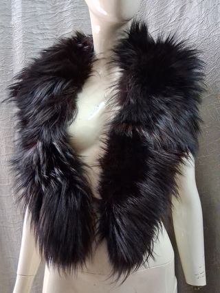 Stola collo pelliccia nera