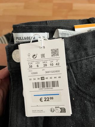 Vaqueros negros Pull and Bear nuevos con etiqueta