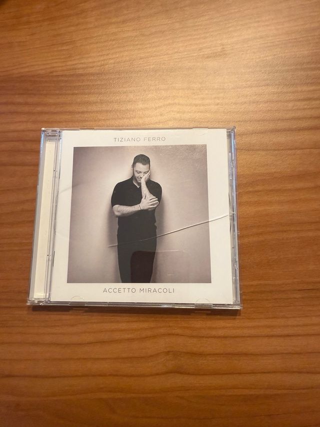 CD Tiziano Ferro - Accetto Miracoli