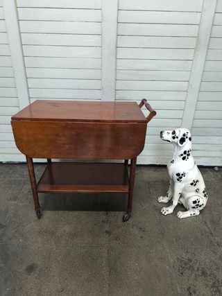 Mesa camarera extensible