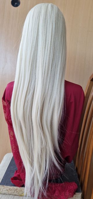 Peluca larga blanca