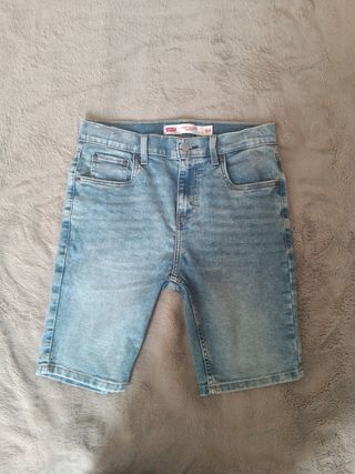 Pantalón corto levis