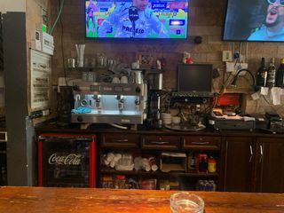 Bar-Cafetería en venta