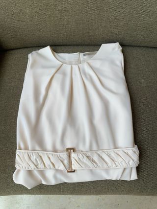Vestido beige de Sfera para eventos