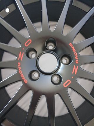 1 Llanta OZ Racing Superturismo GT Matt Black
