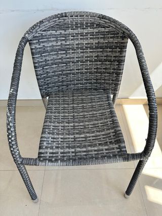 SILLA DE RATÁN.