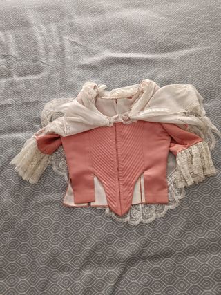 Traje fallera cmplemento 
