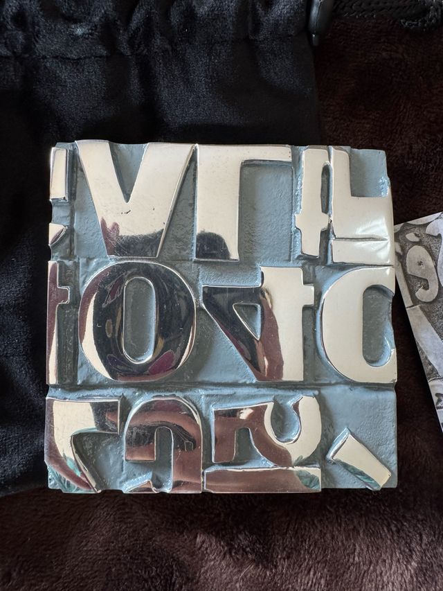 Nueva Obra GOD BLESS 33 Ex del artista KARL LAGASSE.