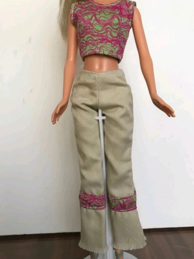Ropa Barbie: 2 conjuntos