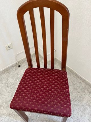 Mesa madera comedor y seis sillas