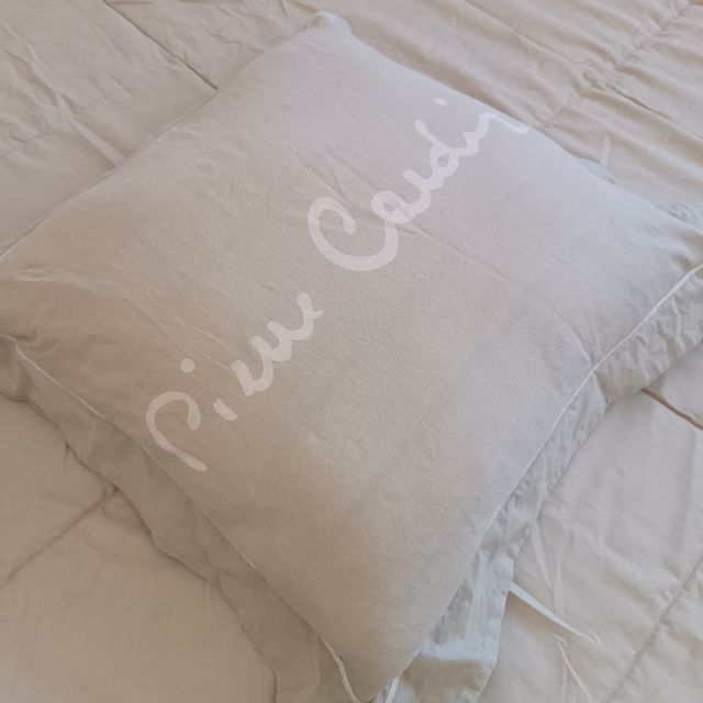 Colcha Pierre Cardin beige 90cm