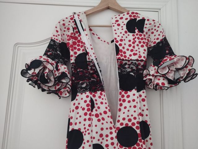 Vestido flamenca, feria abril. Niña 11-12-13 años