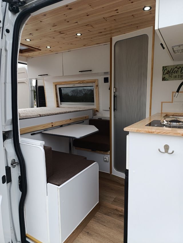 Camperización furgoneta L2 - 13990 IVA incluido