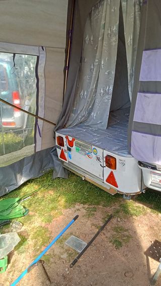 Remolque Tienda Campaña