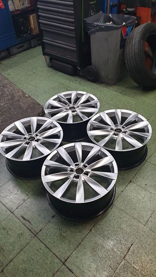 Llantas VW 19" - 4 unidades