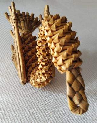 Cisne de paja artesanal