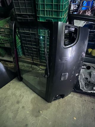 Porton trasero seat león mk1