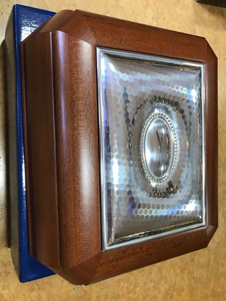 JOYERO DE MADERA Y PLATA NUEVO