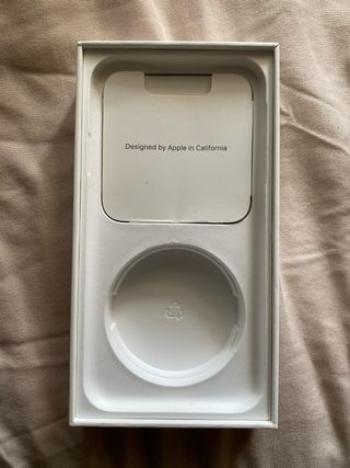 iPhone 11 Blanco 128GB - Con caja