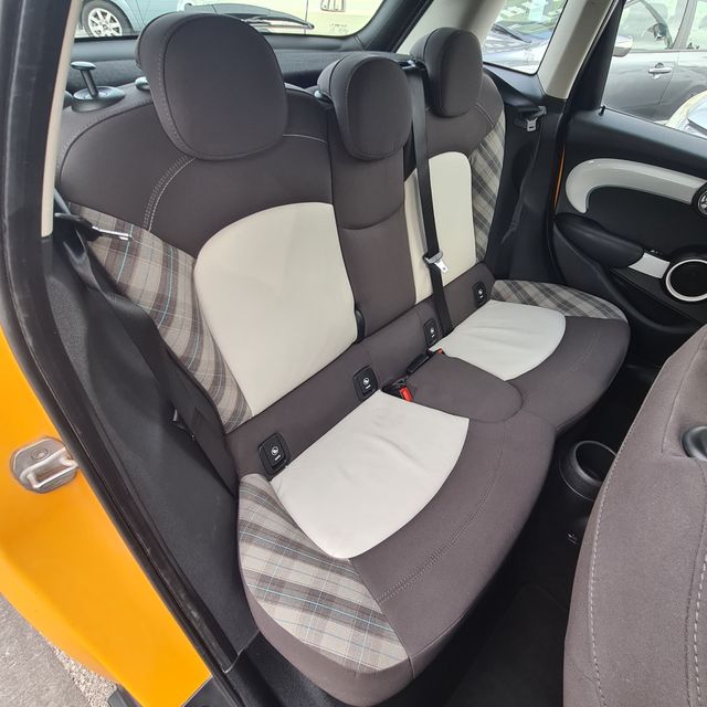 Mini Cooper 5 puertas 1.5i AUTOMÁTICO
