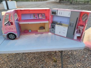 Autocaravana Barbie Mattel