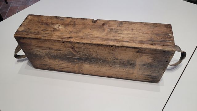 Rara scatola in legno per esplosivi dell'esercito