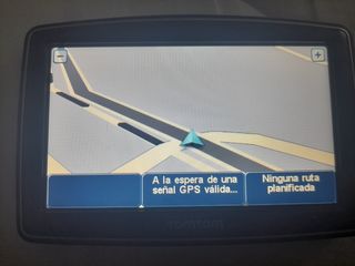 Navegador GPS TomTom XXL One Go.