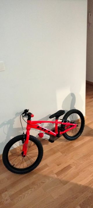 Bicicleta BH infantil