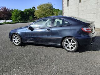 Mercedes-Benz Clase C  220 Sport Coupé