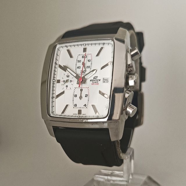 Reloj Ediface Casio