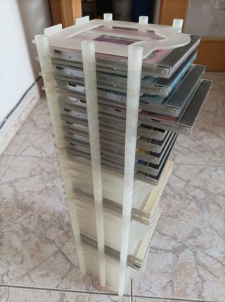 Estantería CDs - 30 CDs