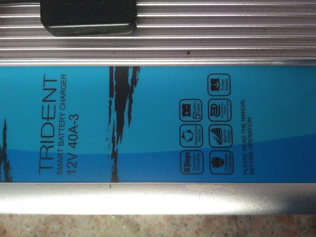 Victron Trident 40 A Carregador de bateria