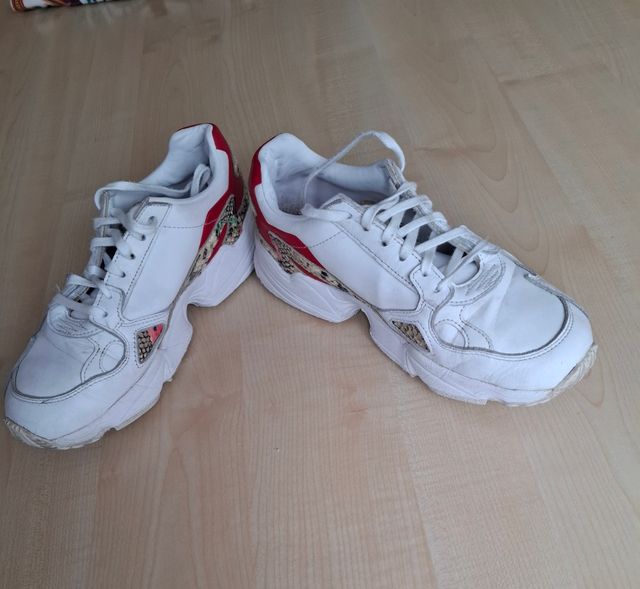 Adidas Falcon - Scarpe bianche e rosse