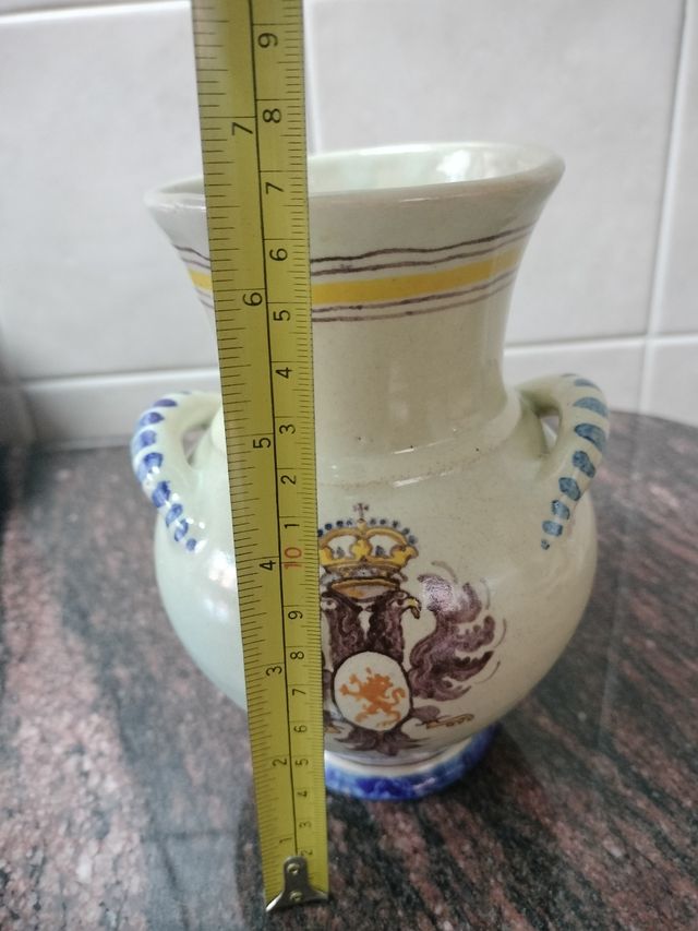 Jarrón Talavera Niveiro Antiguo