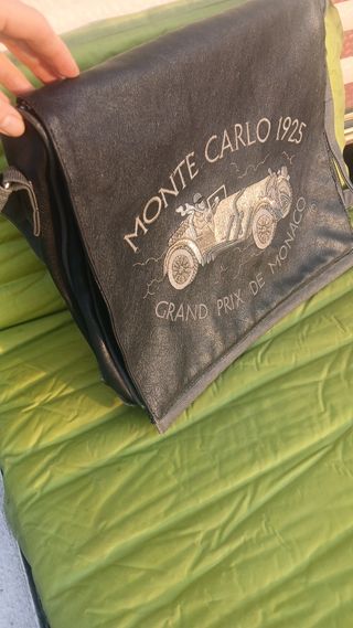 Bolso mensajero negro, vintage.