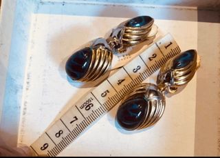 Pendientes Hilary joyas chapado en oro 