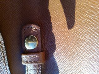 Bandolera Vuitton marrón