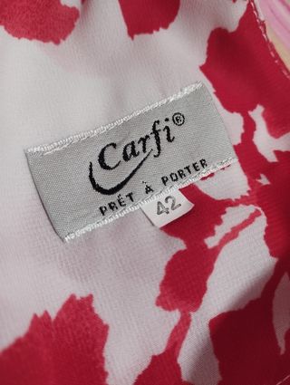 Vestido invitada eventos flores feria rojo blanco