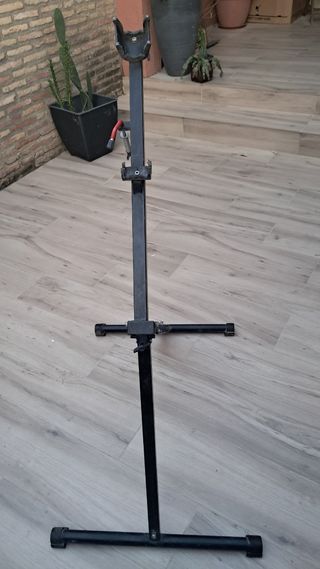 Soporte para reparar bicicleta