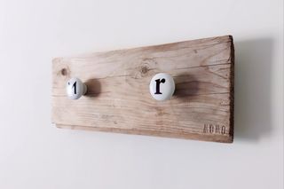 Perchero de pared Mr.
