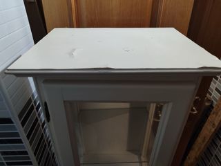 Mueble vitrina madera