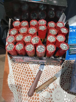 Linternas LED - con tres pilas finas