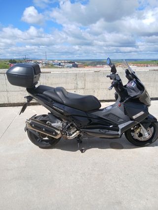 Vendo Scooter Gilera Nexus 500cc