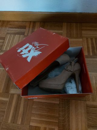 Zapatos de tacón XTI