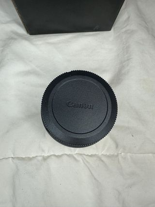 Canon RF 35mm F1.8 MACRO IS STM